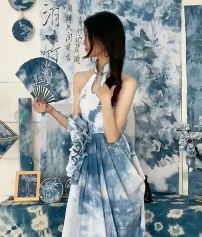 Essential Fashion Trends and Shopping Tips 扎染